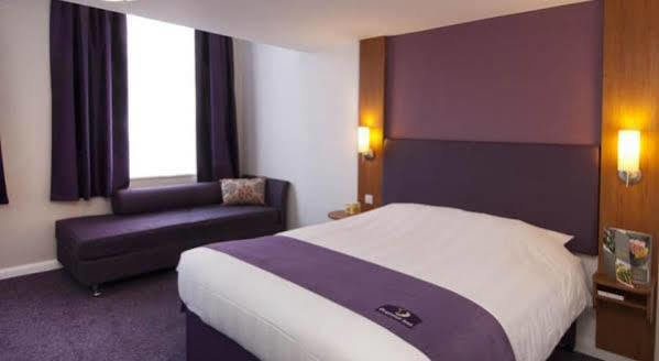 Premier Inn Leeds City Centre Exterior foto